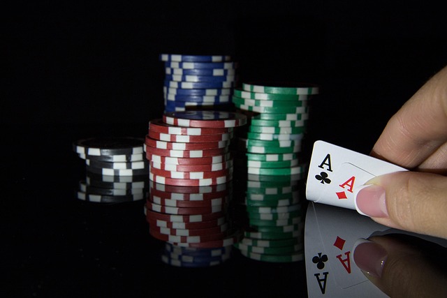 Poker online afgøres også af de små beslutninger